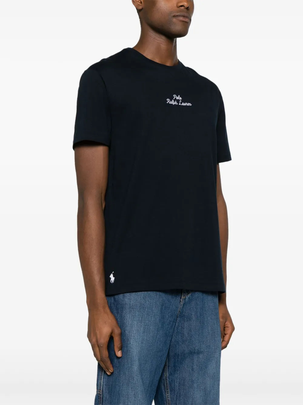 camiseta de algodão com logotipo bordado