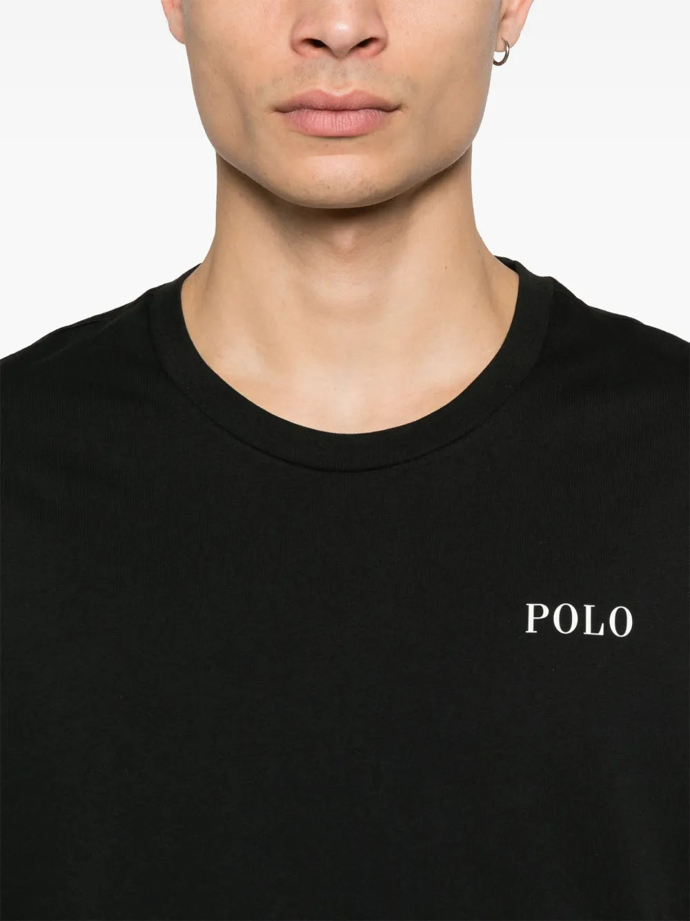 camiseta com estampa de logotipo