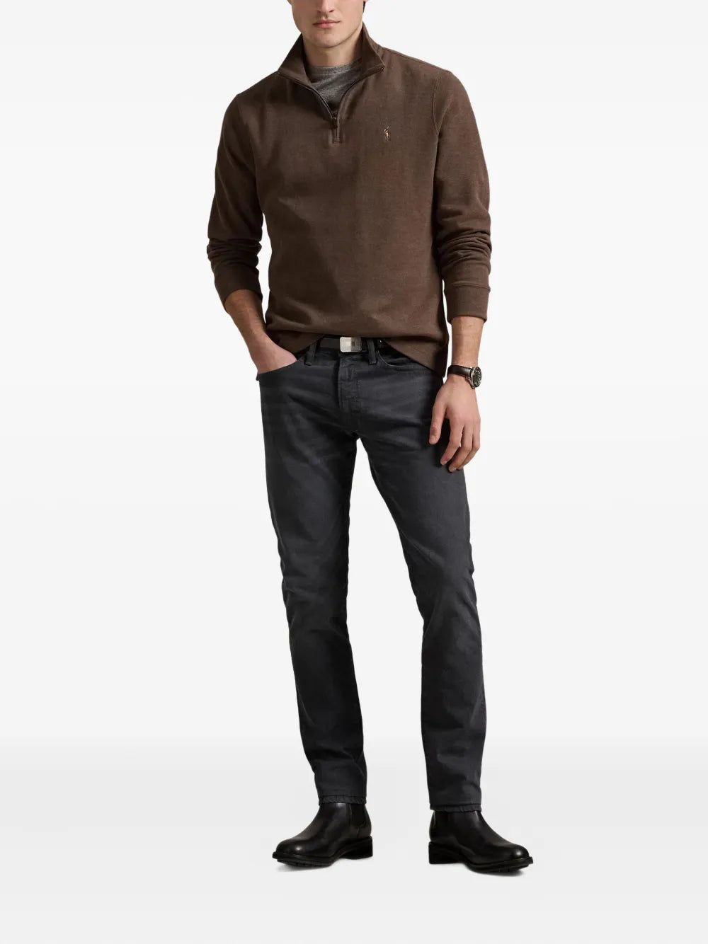 camisa polo com logotipo bordado