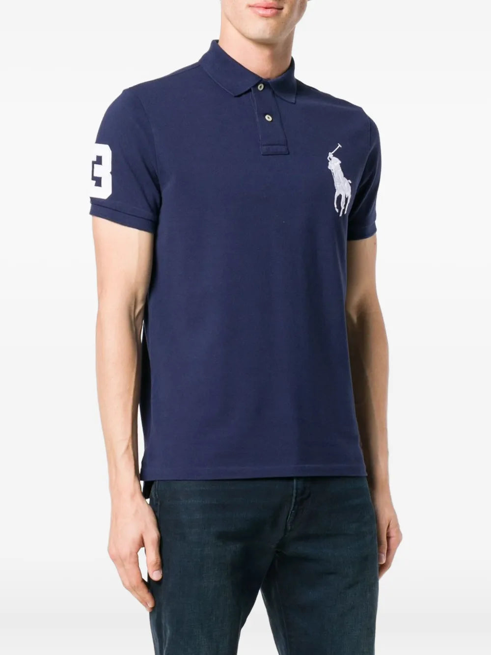 camisa polo com estampa de logotipo