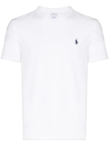 camiseta com logotipo bordado