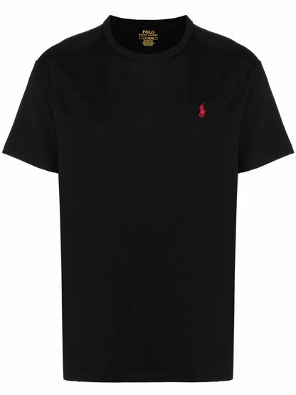 camiseta com logotipo bordado