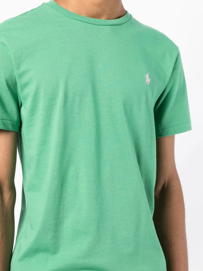 camiseta de algodão com logotipo bordado