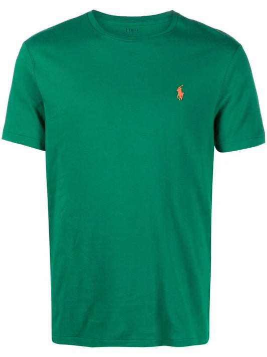 camiseta de manga curta com logotipo bordado