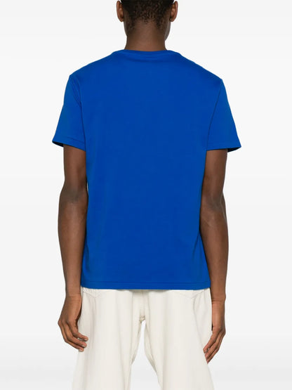 camiseta de algodão com logotipo bordado