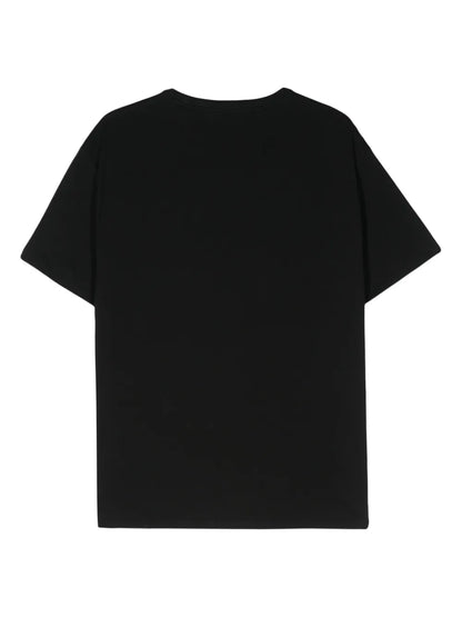 camiseta de algodão com logotipo bordado