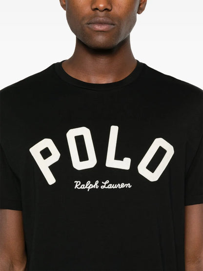 camiseta com aplique de logotipo
