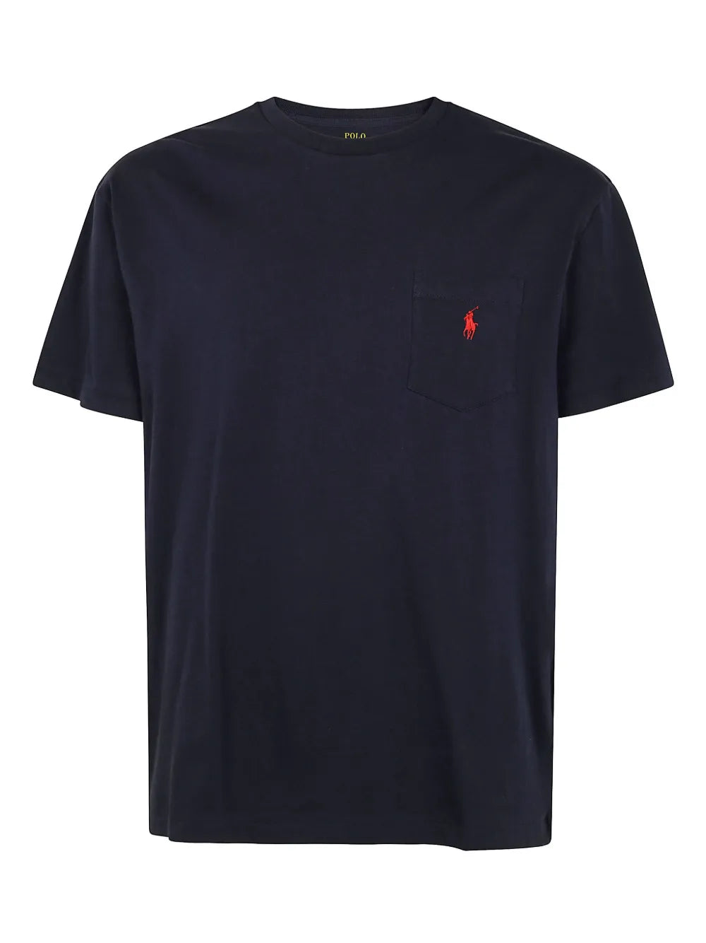 camiseta com detalhe de bolso