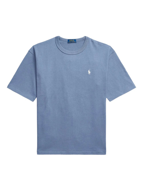 camiseta com logotipo bordado