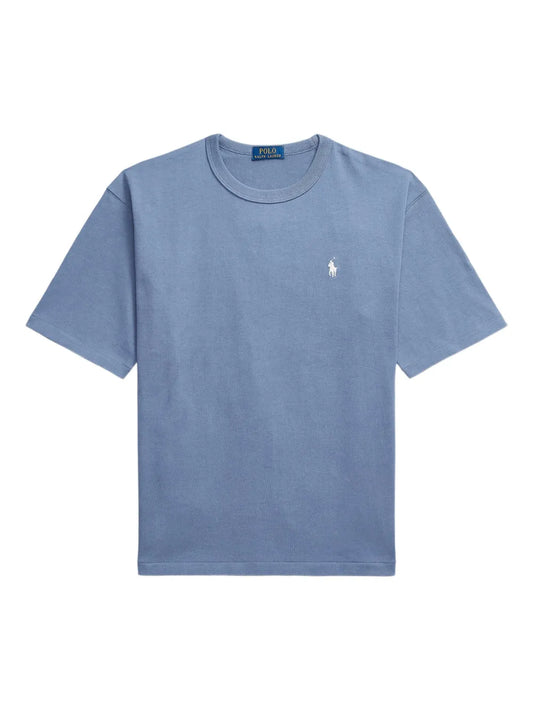 camiseta com logotipo bordado